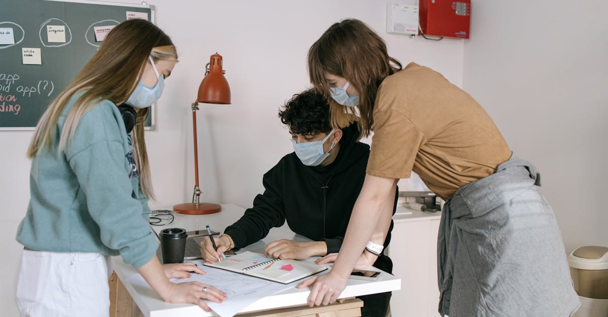 国内微信号:代理注册新加坡公司