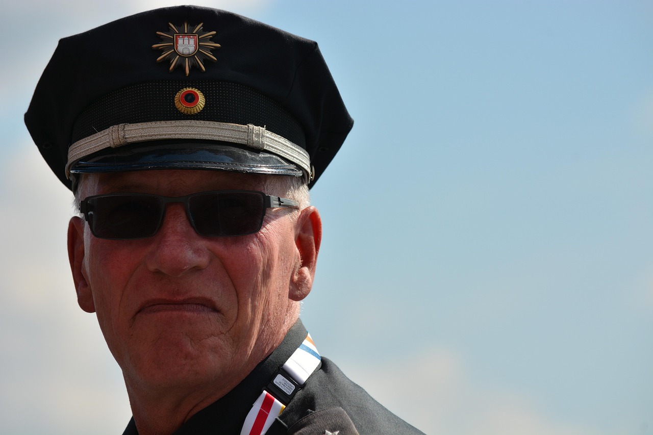 微信出售官网:重庆公交车司机账号注册